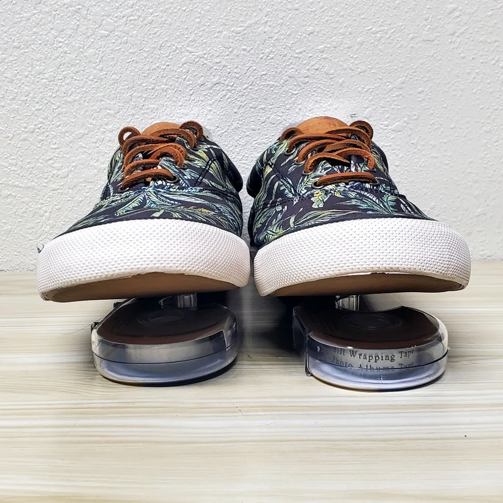 Sperry Palm Boat Shoes Size 13